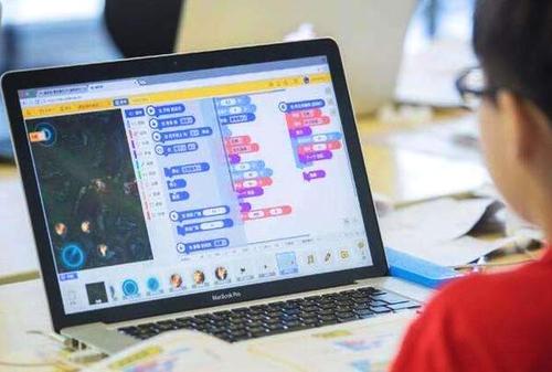 Scratch趣味编程100例怎么样? 培养孩子创作新思维能力