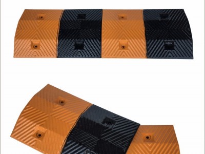 佛山大成交通设施厂家 PVC人字形减速带 减速带生产厂家