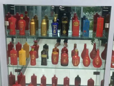 翠绿玻璃瓶，绿色酒瓶,棕色玻璃瓶，茶色玻璃瓶，高白玻璃瓶图2