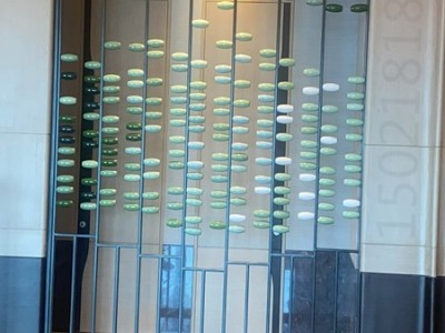 山东不锈钢算盘雕塑 酒店大厅陶瓷景墙装饰图2