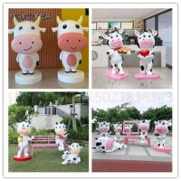 信阳定制室外玻璃钢卡通牛雕塑 功夫牛动物雕塑摆件