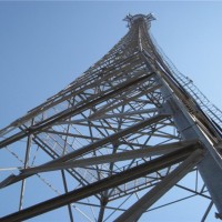 通讯塔 通信塔 通讯铁塔生产厂家欢迎