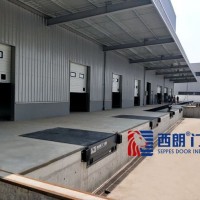 苏州保税区仓库用的电动升降板