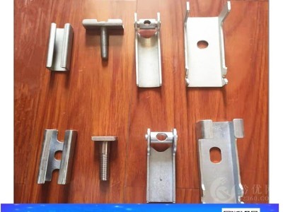 M16夹持器 带式输送机导料槽夹持器 压条卡扣 防溢裙板夹子