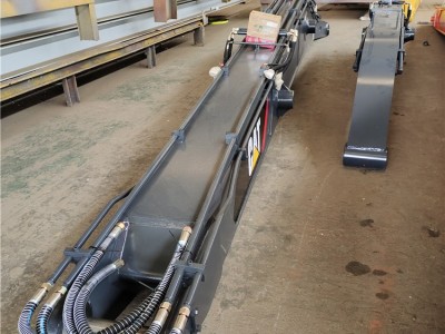 定制销售各品牌挖掘机卸船臂 贝壳斗专用臂 卸船加长臂图4