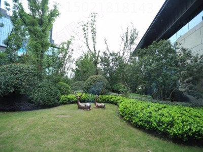 嘉定城市规划 玻璃钢仿铜鹿雕塑 青铜环境艺术摆件图2