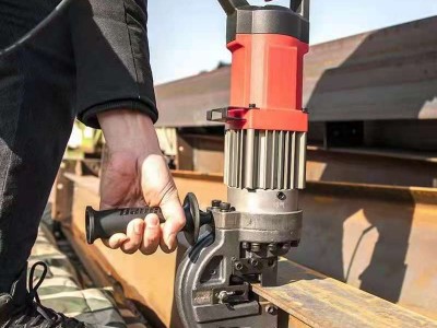 IS-106MPS油压式电动冲孔机