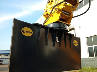 挖掘机升降驾驶室改装 火车平仓驾驶楼升降改装厂家天诺图6