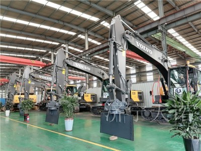 铁路火车厢平仓用升降驾驶室 挖机升高驾驶楼改装厂家