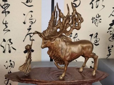 鹤壁城市主题 小脚丫铜时钟雕塑 铸铜系列图例图2