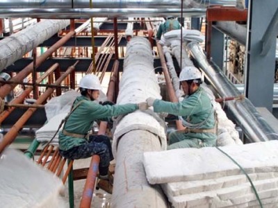 导热油管道保温工程施工硅酸铝纤维毡彩钢板保温图2