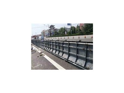 精达供应防撞墙模具-预制公路防撞墙模板