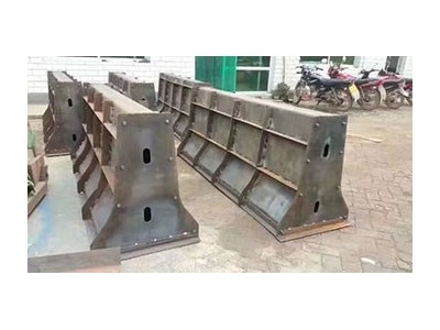 水泥隔离墩模具-定制水泥隔离墩钢模具图1