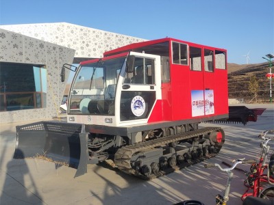 售人工滑雪场压雪机 全新戏雪乐园压雪车 液压生态园压雪车厂家