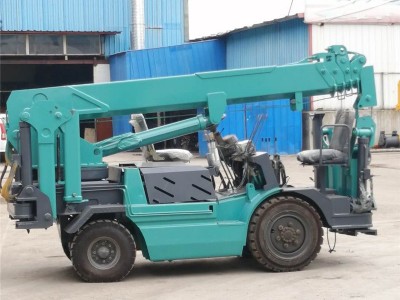 新款微型起重机 聚坤3吨蜘蛛吊车