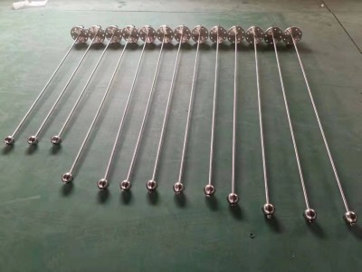 河北磁致伸缩液位计  24VDC法兰连接图3