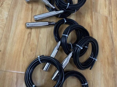 304不锈钢 山东投入式液位计图3