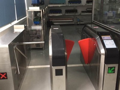 城市轨道交通自动售检票实训系统图2