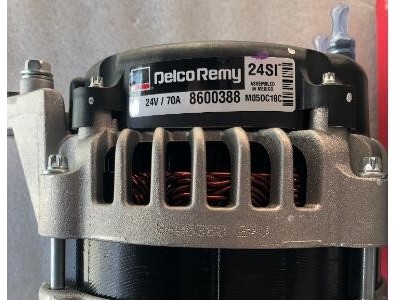 8600388康明斯6CT8.3发电机图2