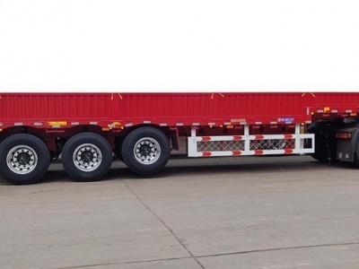 锣响挂车 新国标半挂车 栏板式半挂车 60标箱 空气悬架