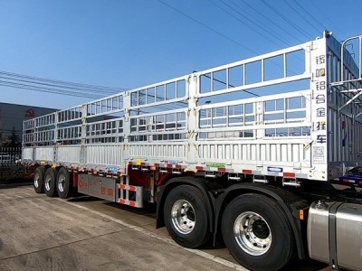 锣响挂车 新国标挂车 仓栅式挂车 标准车 超级盘刹 空气悬架