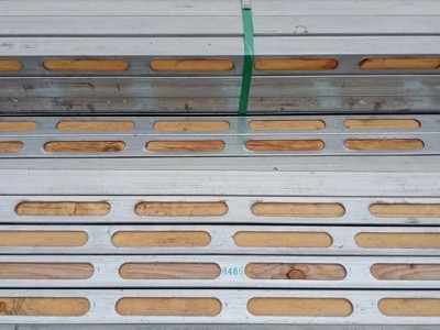 建筑用钢木龙骨知名厂家奥宏可加工定制图5