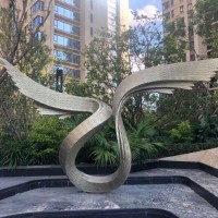 四川小区内景不锈钢U形雕塑 抽象摆件