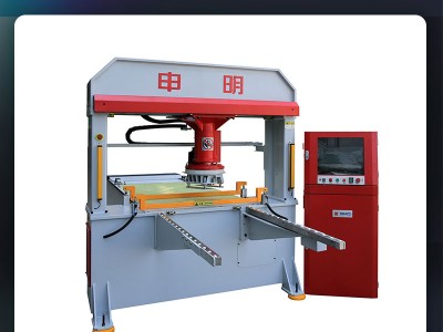 SMC1015 自动数码裁断机 制鞋设备 制鞋精益生产流水线图1