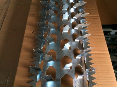 供应不锈钢燃管道防爬刺及落水管道防盗刺厂家定制图5