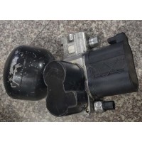 奔驰S550 S600 ABC分配阀 电子扇 氧