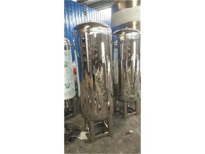 大港鸿谦无菌水箱超水储水罐不锈钢无菌水箱保温储水箱质优价廉