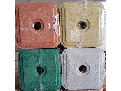 焦作舔盐砖压块机鑫源牌牛羊大牲畜饲料加工设备l图3