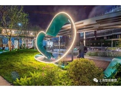 日照金地丰盛道爱主题雕塑 不锈钢灯光心形雕塑 烤漆制作图2