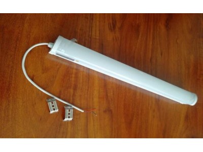 河南祥瑞照明120cm一体化LED冷库专用灯图1