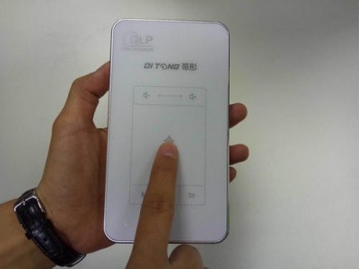 提供 蒂彤售后服务电话 蒂彤投影仪维修网点 不开机 暗屏图3