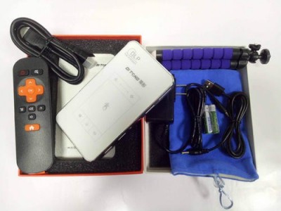 提供 蒂彤售后服务电话 蒂彤投影仪维修网点 不开机 暗屏图2