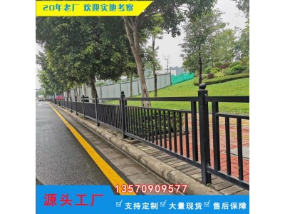 厂家定做港式护栏 深圳道路热镀锌钢栏杆现货图3