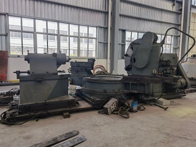 2米德国产球面车磨床图2