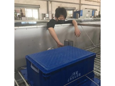 通过式周转箱自动化清洗机烘干线 佛山超声波清洗机厂家图2