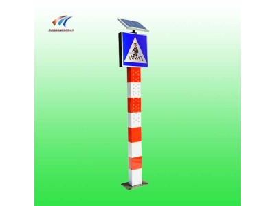 池州市交通设施 太阳能隔离警示柱 同步挡车警示柱钢管 警示灯图3