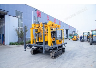 履带式水井钻机