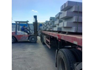 郴州白麻价格  高速公路侧边挡土条石 衡阳石材厂