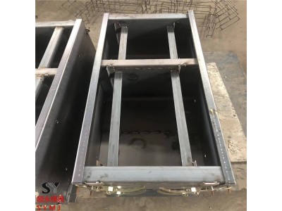 挡土板模具 水泥挡土板钢模具定制