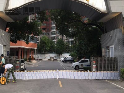 湖北移动式防洪墙 车库挡水板图1