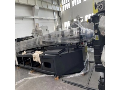 LVT地板片材卷材生产线机械设备加工图2