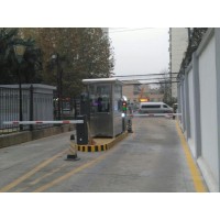 小区车辆放行速通道闸03