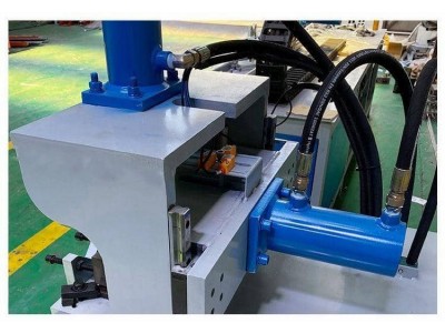 佛山振凯机械数控切角机 数控冲角机图3