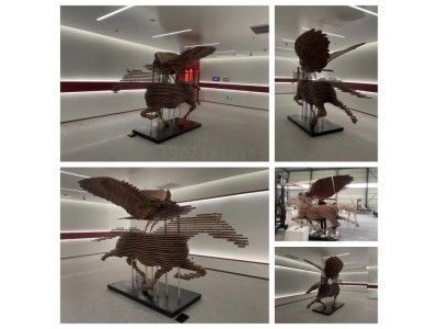 湖州展览馆 方块拼接桐木飞马雕塑 落地摆件图2