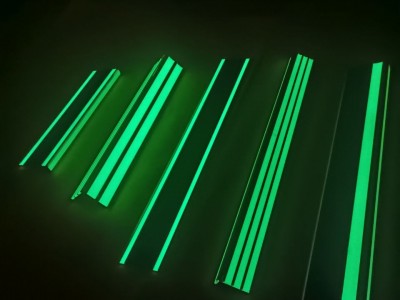 夜光防滑条，楼梯踏步防滑条，铝合金楼梯防滑条图2