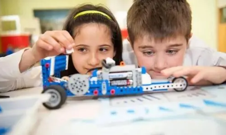 广州孩子该不该学习编程？孩子学编程能有什么好处?